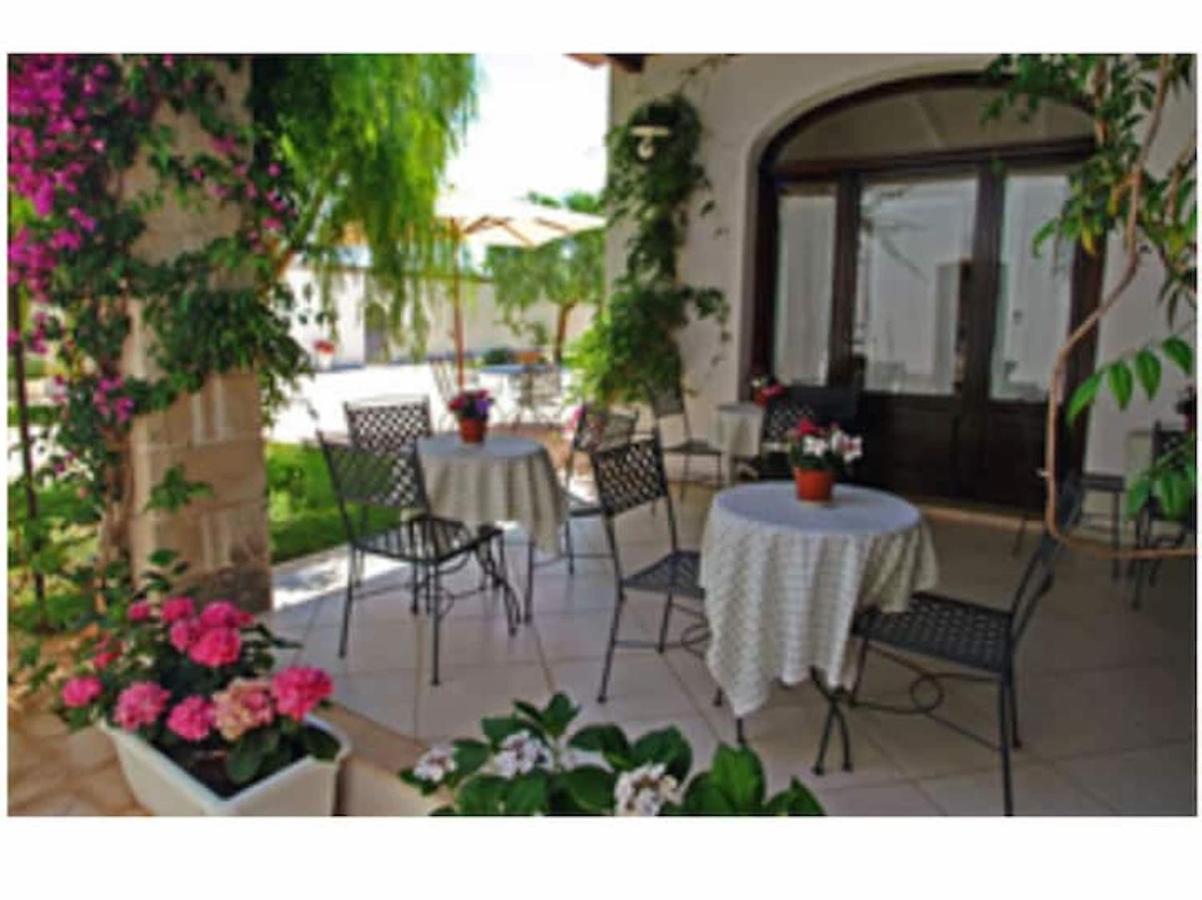 Room In Bb - Stunning Quadruple Room In Ancient Masseria Near The Sea In A Quiet Olive Trees Ostuni Exterior foto